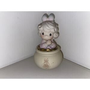 Precious Moments Figurine C0014 "You Are The End Of My Rainbow" 5" 1993 Enesco